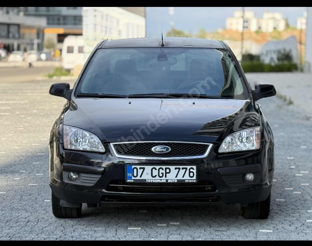 Ford Focus 1.6 Ghia 2007 — görsel 1