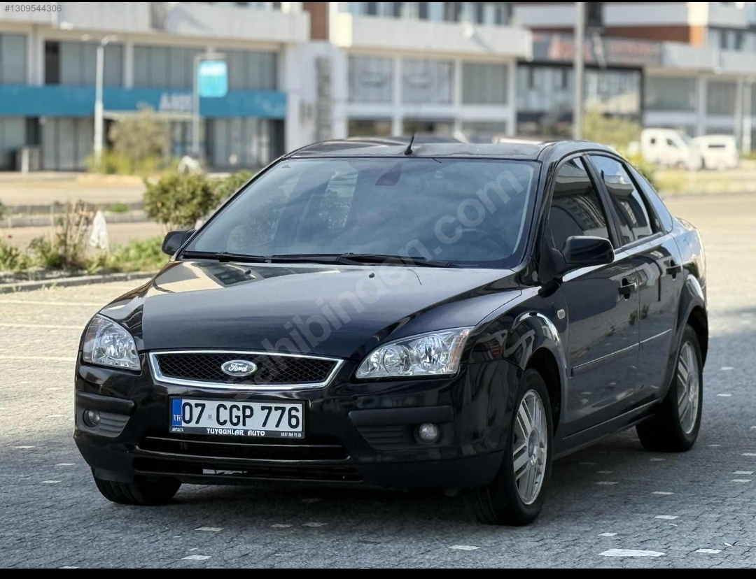 Ford Focus 1.6 Ghia 2007 — görsel 2