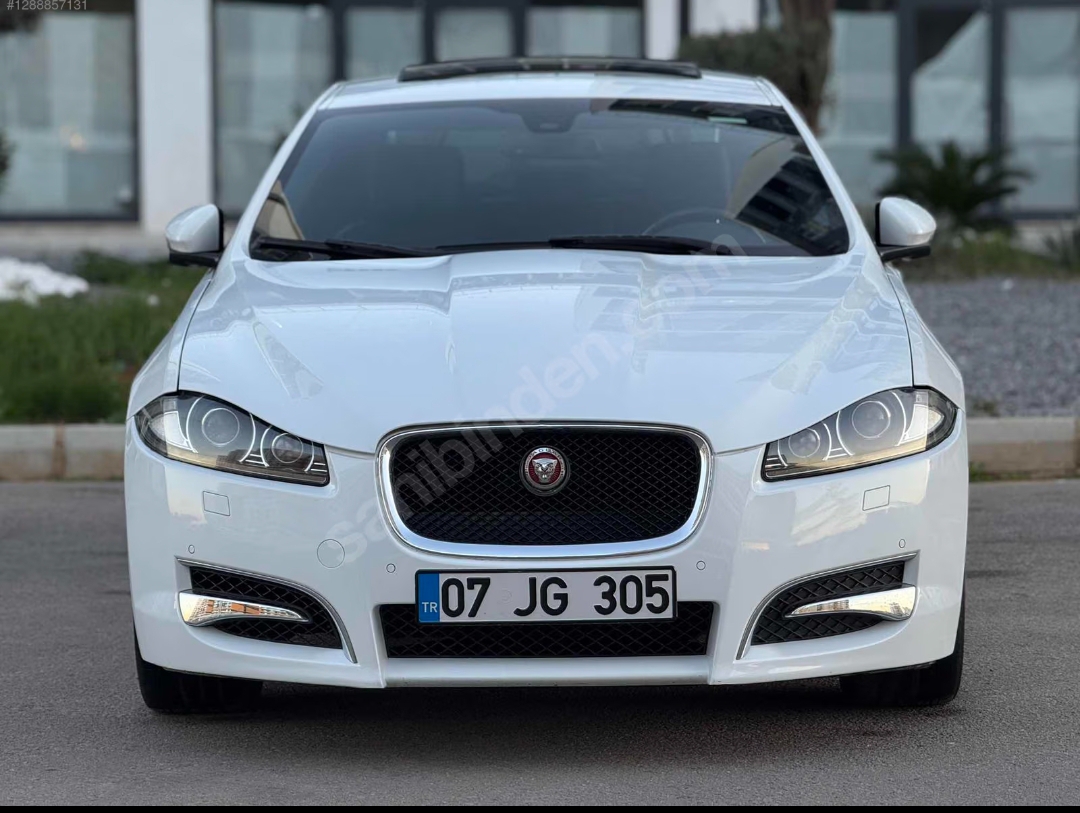 Jaguar XF 2015 — görsel 1