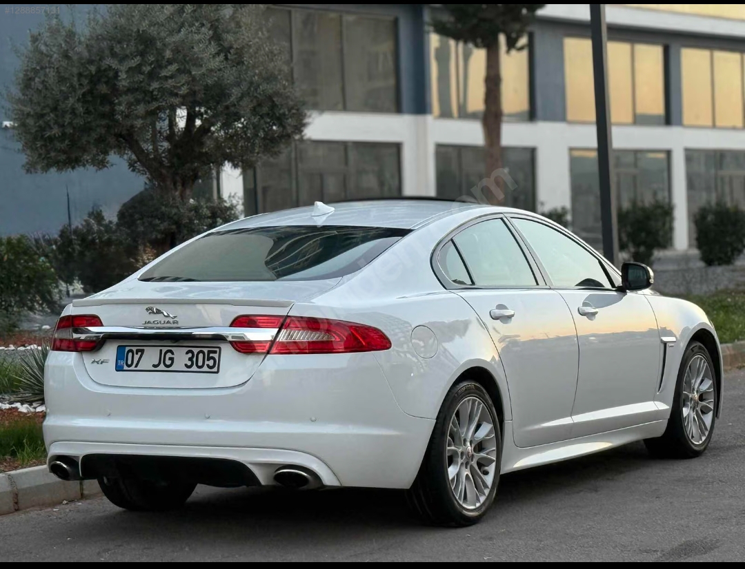 Jaguar XF 2015 — görsel 2